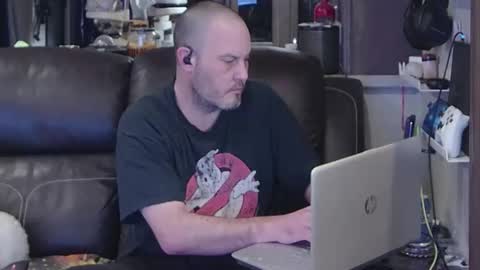 Snapshot of ddboobman chatting on February 15, 2026, 7:10 pm want girl to play with me online show from February 15, 2026, 7:10 pm