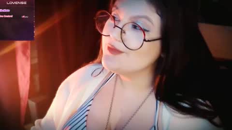 Luna online show from January 19, 2026, 1:26 pm