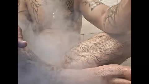 Snapshot of deadbirdink8o8 chatting on December 16, 2025, 5:01 am deadbirdink8o8 online show from December 16, 2025, 5:01 am