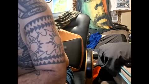 Snapshot of deadbirdink8o8 chatting on February 2, 2026, 12:04 pm deadbirdink8o8 online show from February 2, 2026, 12:04 pm