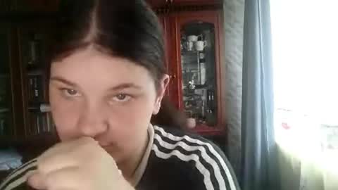 Snapshot of deadlocklover chatting on May 21, 2026, 10:44 am Kelly online show from May 21, 2026, 10:44 am