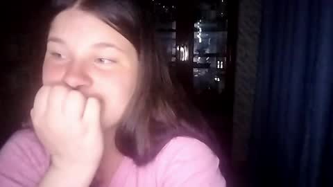Snapshot of deadlocklover chatting on May 27, 2026, 6:27 pm Kelly online show from May 27, 2026, 6:27 pm