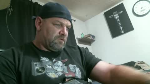 Deango online show from February 1, 2025, 11:06 pm