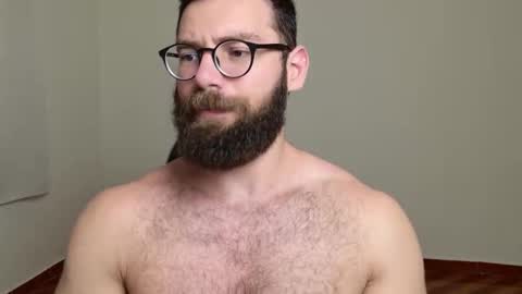 Snapshot of deanlek chatting on October 31, 2025, 8:43 pm Dean online show from October 31, 2025, 8:43 pm