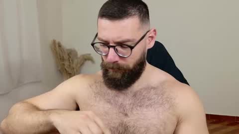 Snapshot of deanlek chatting on November 11, 2025, 8:31 pm Dean online show from November 11, 2025, 8:31 pm