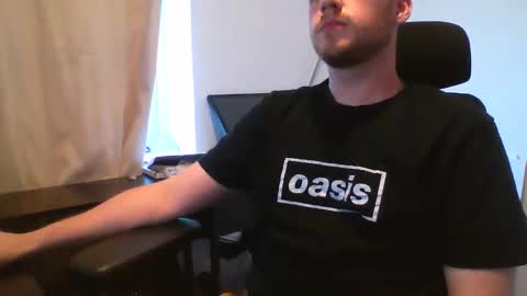 deanodaddy90 online show from June 2, 2026, 7:49 pm