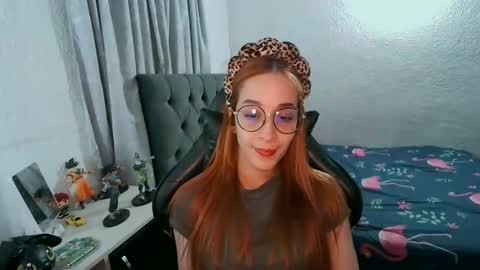 Snapshot of dear_juliet chatting on November 25, 2025, 1:16 am Juliet online show from November 25, 2025, 1:16 am