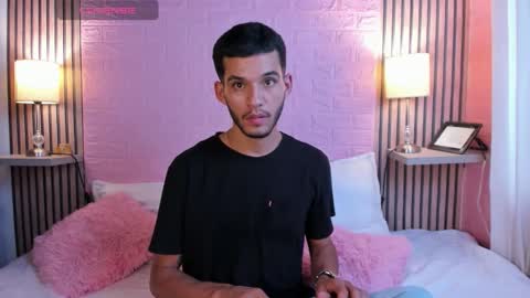 Snapshot of dear_lover1 chatting on December 14, 2025, 8:46 pm dear_lover1 online show from December 14, 2025, 8:46 pm