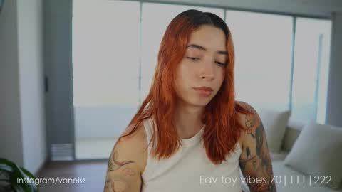 NINA   30OFF online show from September 23, 2025, 2:31 pm