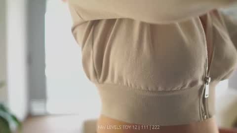 NINA   30OFF online show from November 10, 2025, 12:15 pm