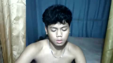 Snapshot of debbie_queen chatting on May 12, 2026, 4:48 pm debbie_queen online show from May 12, 2026, 4:48 pm