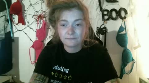 DEBBIE online show from October 13, 2025, 1:44 pm