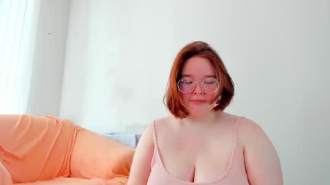 DeboraDebbieDee online show from May 24, 2026, 5:01 am