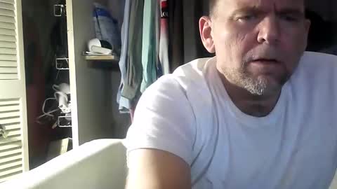 Snapshot of debbrock13 chatting on December 20, 2025, 3:08 pm debbrock13 online show from December 20, 2025, 3:08 pm