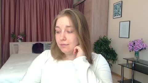 Snapshot of debramust chatting on January 10, 2025, 12:58 pm debramust online show from January 10, 2025, 12:58 pm