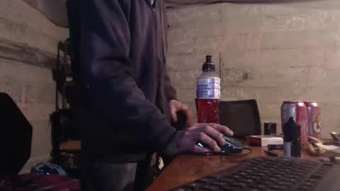 Snapshot of decarabas22 chatting on April 14, 2026, 1:00 am decarabas22 online show from April 14, 2026, 1:00 am