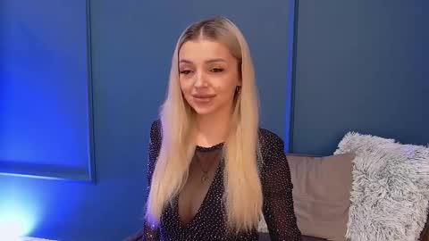 DeeaVIP online show from March 5, 2026, 5:58 am