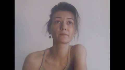 Deelightfull online show from January 17, 2025, 1:03 pm