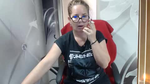 Snapshot of deepintoyourmind chatting on March 13, 2026, 10:00 am hi guys i m a cute milf i m here for good time and nice people pls be respectfool and enjoy me online show from March 13, 2026, 10:00 am