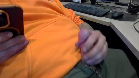 deepstrokes25 online show from January 21, 2025, 10:41 pm