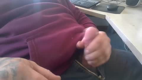 deepstrokes25 online show from February 20, 2025, 5:07 pm