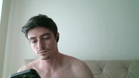 deepwhite2003 online show from November 13, 2025, 5:34 pm