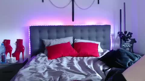 Snapshot of deewhitee chatting on December 29, 2024, 9:17 am Jenna online show from December 29, 2024, 9:17 am