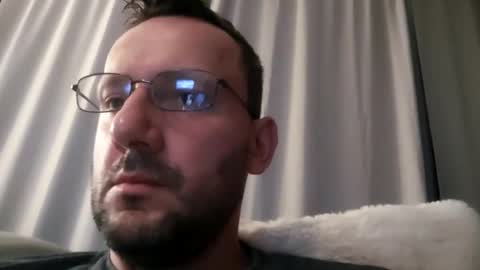 Snapshot of defaktor chatting on September 12, 2025, 8:09 pm Nemron online show from September 12, 2025, 8:09 pm