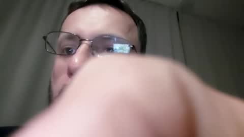 Snapshot of defaktor chatting on November 28, 2025, 10:45 pm Nemron online show from November 28, 2025, 10:45 pm