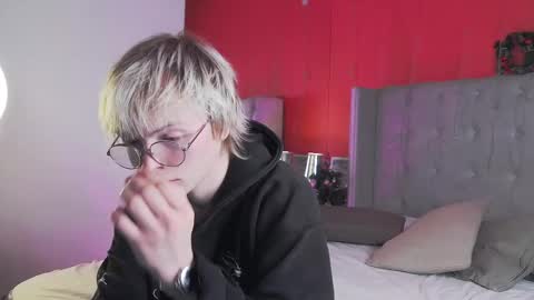 Snapshot of deficitt chatting on December 22, 2024, 4:59 pm deficitt online show from December 22, 2024, 4:59 pm