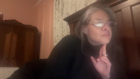 Snapshot of degeneratesaint chatting on February 24, 2026, 5:05 am Tori online show from February 24, 2026, 5:05 am