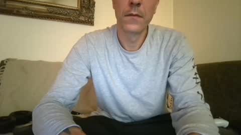 Snapshot of degrandis chatting on October 18, 2025, 11:33 am Luka Magic online show from October 18, 2025, 11:33 am