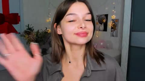 Snapshot of degreeofsincerity chatting on February 20, 2025, 2:13 pm DegreeOfSincerity online show from February 20, 2025, 2:13 pm