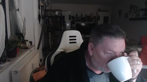 Snapshot of deinprinz2312 chatting on January 7, 2025, 4:50 am deinprinz2312 online show from January 7, 2025, 4:50 am