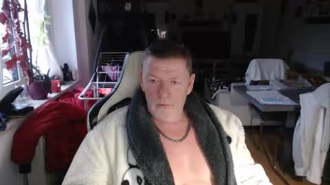 Snapshot of deinprinz2312 chatting on February 22, 2026, 6:46 am deinprinz2312 online show from February 22, 2026, 6:46 am