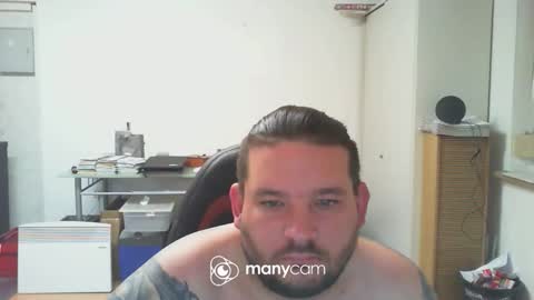 Snapshot of deinspielzeug87 chatting on March 4, 2026, 7:03 am deinspielzeug87 online show from March 4, 2026, 7:03 am