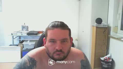 Snapshot of deinspielzeug87 chatting on March 6, 2026, 2:24 pm deinspielzeug87 online show from March 6, 2026, 2:24 pm