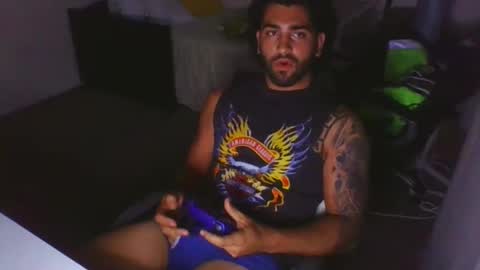 Snapshot of deionteo85 chatting on November 25, 2025, 5:40 am deionteo85 online show from November 25, 2025, 5:40 am