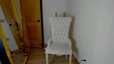 Snapshot of deisy_madrid chatting on December 3, 2024, 11:35 pm deisymadrid online show from December 3, 2024, 11:35 pm