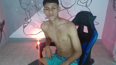 Snapshot of deivid_bigcock1 chatting on October 13, 2025, 12:21 am Deivid online show from October 13, 2025, 12:21 am