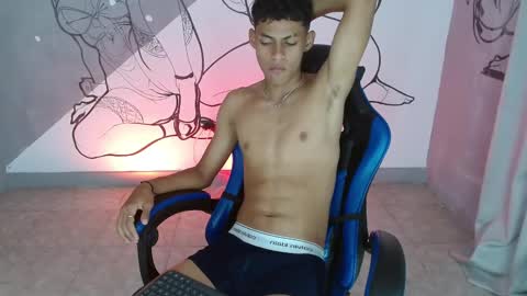 Snapshot of deivid_bigcock1 chatting on October 15, 2025, 12:22 am Deivid online show from October 15, 2025, 12:22 am