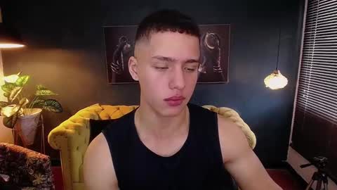 Snapshot of deivid_parker chatting on September 23, 2025, 2:20 pm Deivid online show from September 23, 2025, 2:20 pm