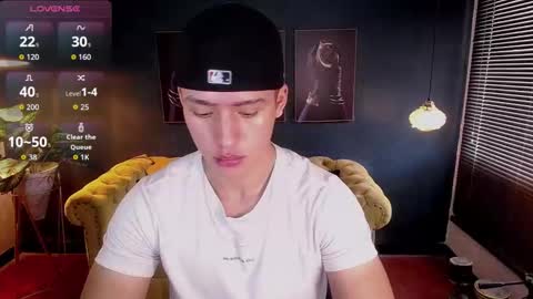 Snapshot of deivid_parker chatting on October 5, 2025, 2:26 pm Deivid online show from October 5, 2025, 2:26 pm