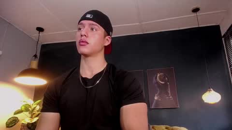 Snapshot of deivid_parker chatting on October 17, 2025, 2:30 pm Deivid online show from October 17, 2025, 2:30 pm