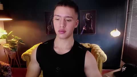 Snapshot of deivid_parker chatting on December 4, 2025, 1:53 pm Deivid online show from December 4, 2025, 1:53 pm