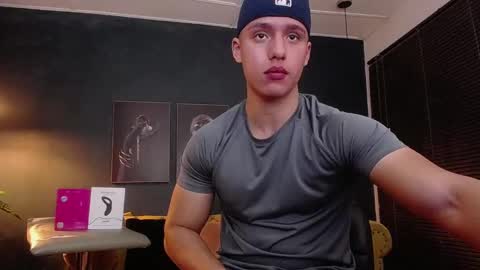 Snapshot of deivid_parker chatting on March 5, 2026, 2:51 am Deivid online show from March 5, 2026, 2:51 am