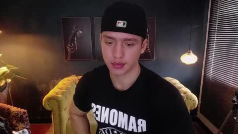 Snapshot of deivid_parker chatting on March 20, 2026, 2:33 pm Deivid online show from March 20, 2026, 2:33 pm