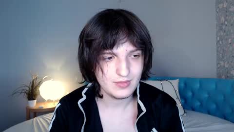 Alex online show from May 4, 2026, 8:38 pm