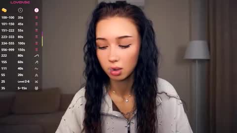 Hello everyone Im Tessa Make yourself comfortable. Were going to have fun together  online show from September 18, 2025, 7:32 am