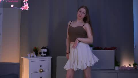 Jennyblonde and Violetredhead online show from May 16, 2026, 5:15 am
